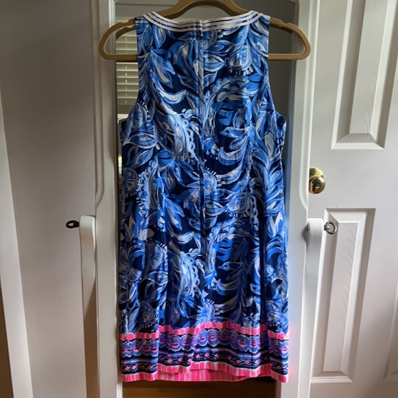 Like new Lilly Pulitzer dress - Picture 4 of 5